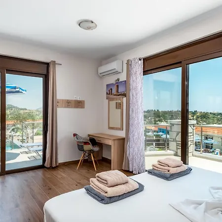 Villa Village *