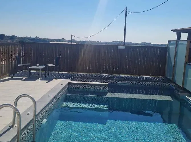 Βίλα Village Κολύμπια